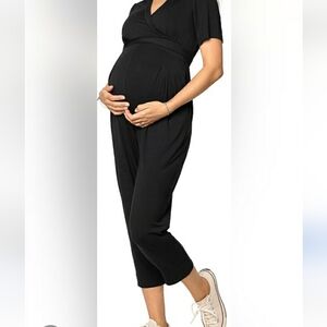 Ingrid & Isabel Black EveryWear Short Sleeve Maternity + Nursing Jumpsuit Size M